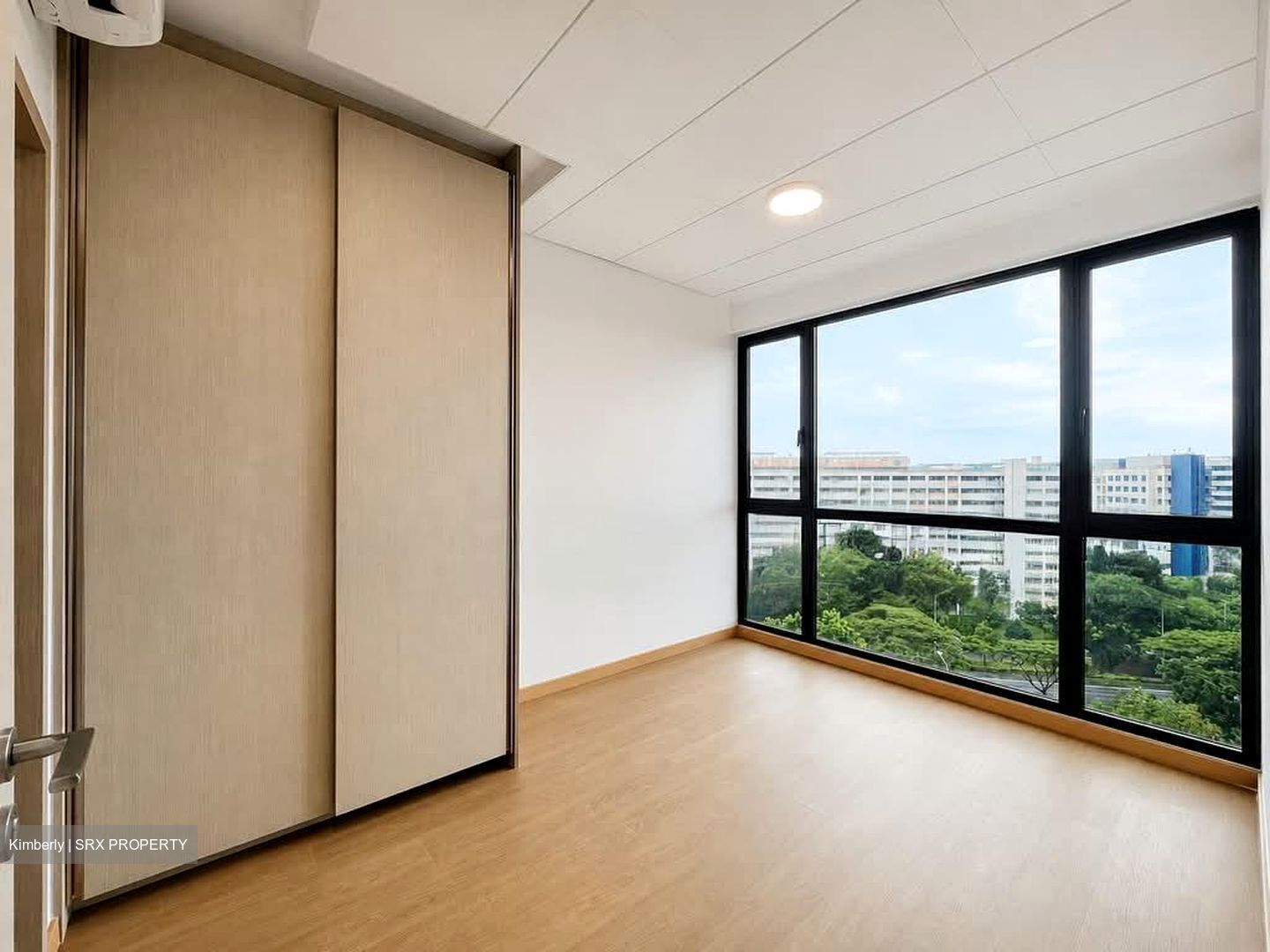 Treasure at Tampines (D18), Condominium #587786981